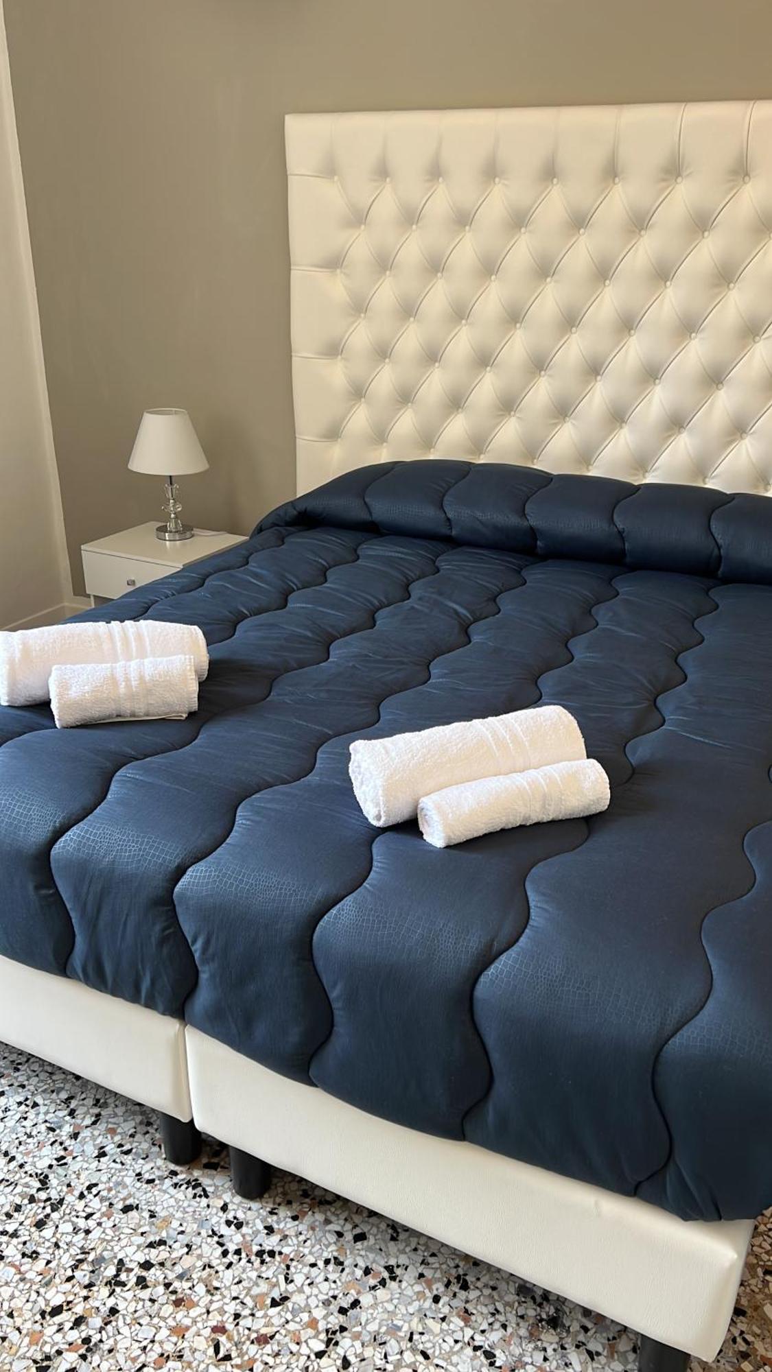 Luxury Room Anelli Center Of Roma ภายนอก รูปภาพ