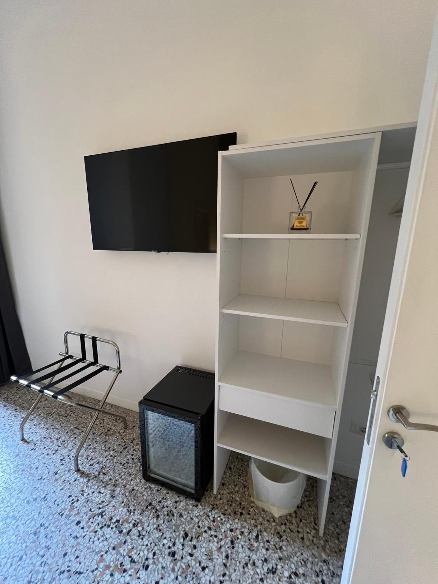 Luxury Room Anelli Center Of Roma ภายนอก รูปภาพ